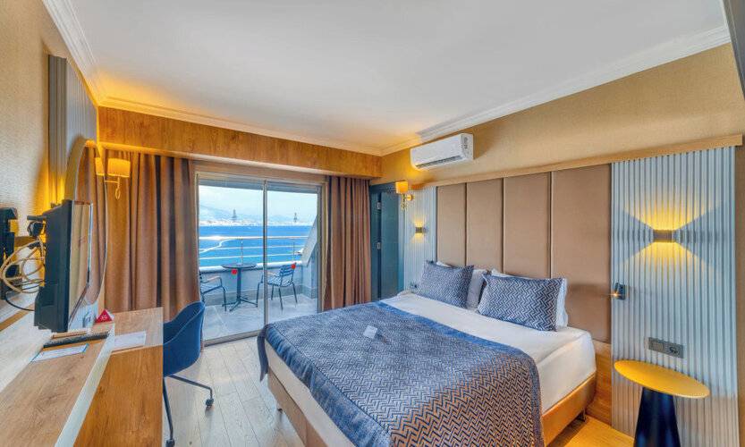 Seaport Hotel