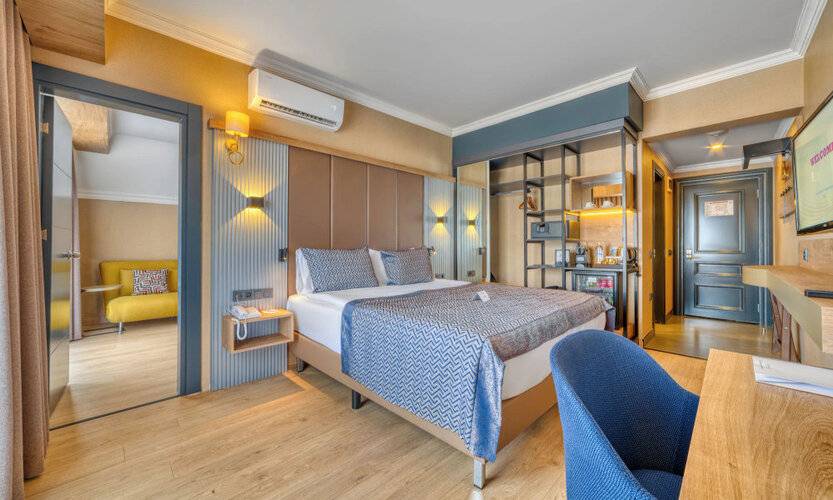 Seaport Hotel