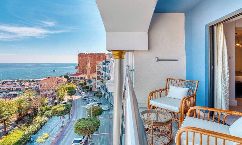 Seaport Hotel
