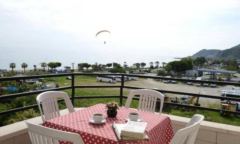 Livane Apart Hotel