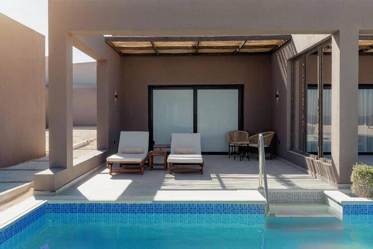 Sentido Naga Bay