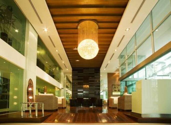 Golden Pearl Hotel