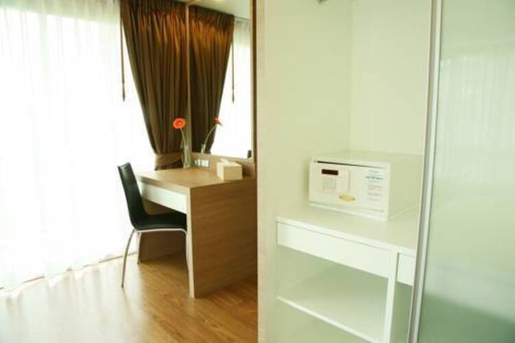 Golden Pearl Hotel