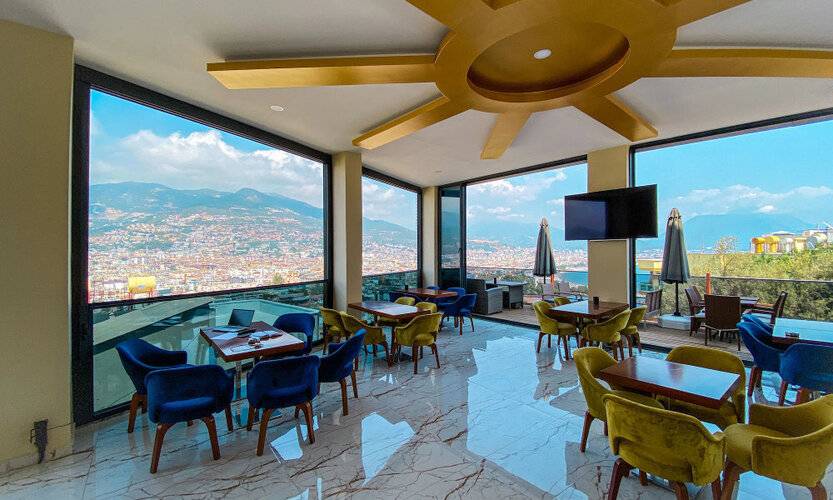 Castle Light Boutique