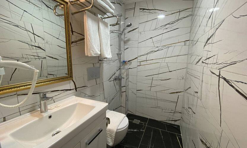 Castle Light Boutique