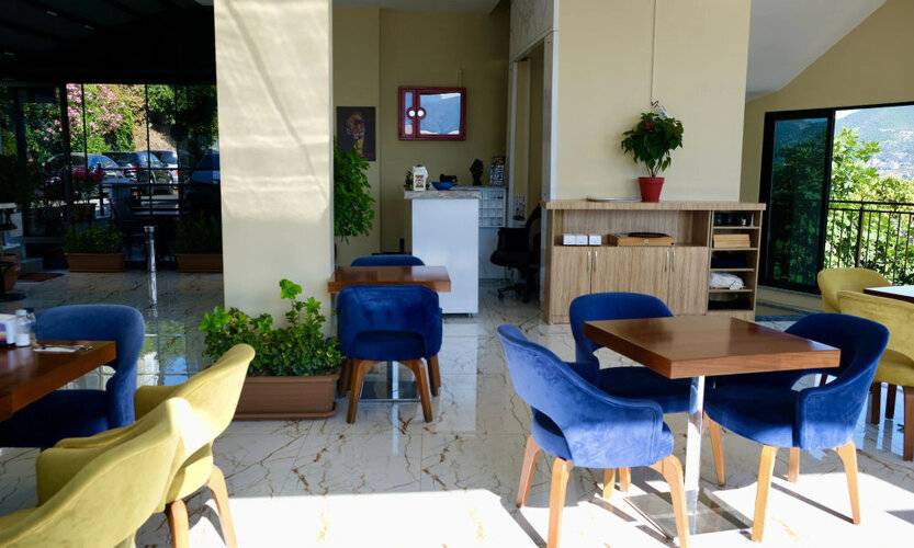 Castle Light Boutique