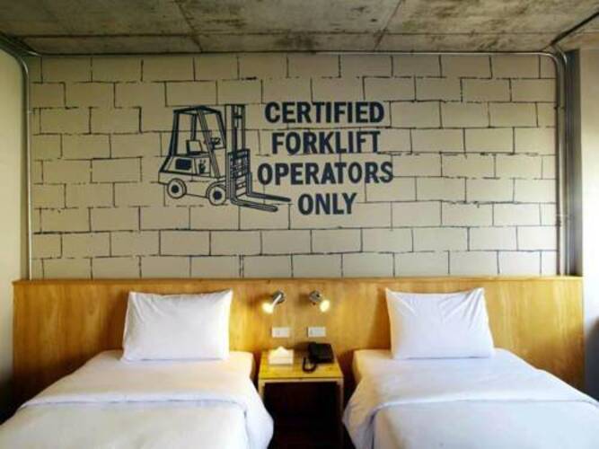 Siri Oriental Bangkok Hotel (Ex. The Warehouse Bangkok)