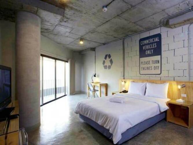 Siri Oriental Bangkok Hotel (Ex. The Warehouse Bangkok)