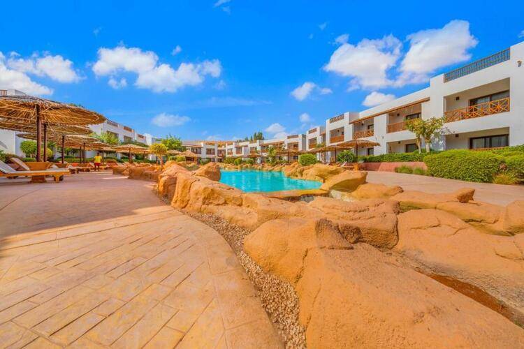 Domina Coral Bay Resort