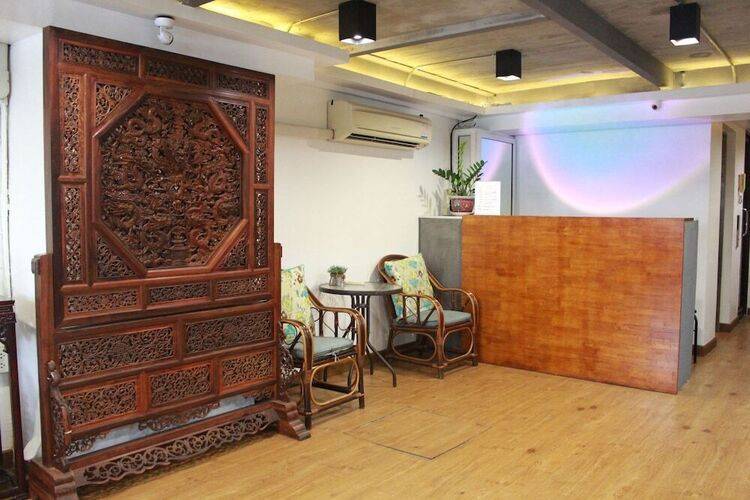 Long Zhu Guesthouse