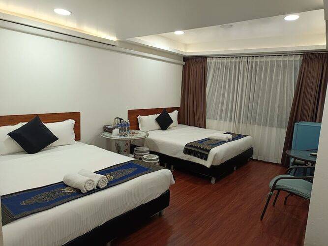 Long Zhu Guesthouse