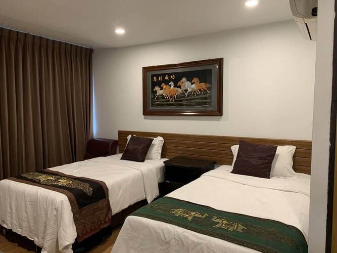 Long Zhu Guesthouse