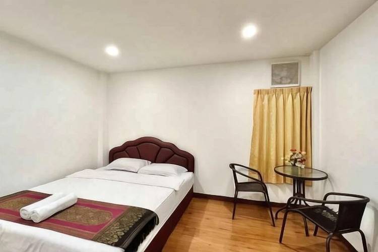Long Zhu Guesthouse