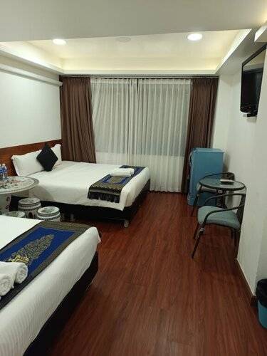Long Zhu Guesthouse