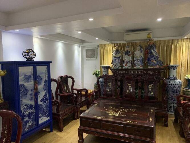 Long Zhu Guesthouse