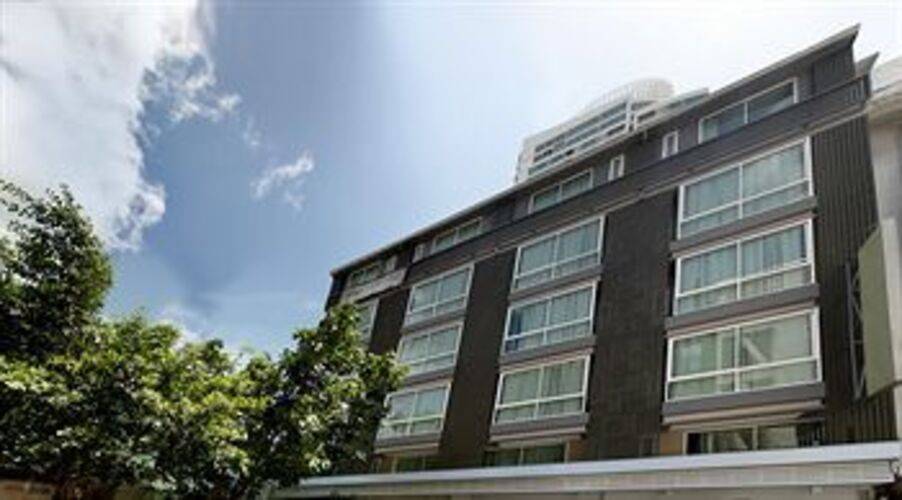 Nantra Sukhumvit 39 Hotel