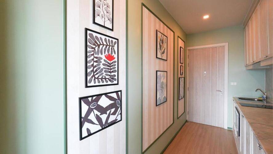Dlux Condominium