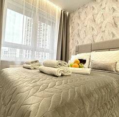 $item['hotel']['name']