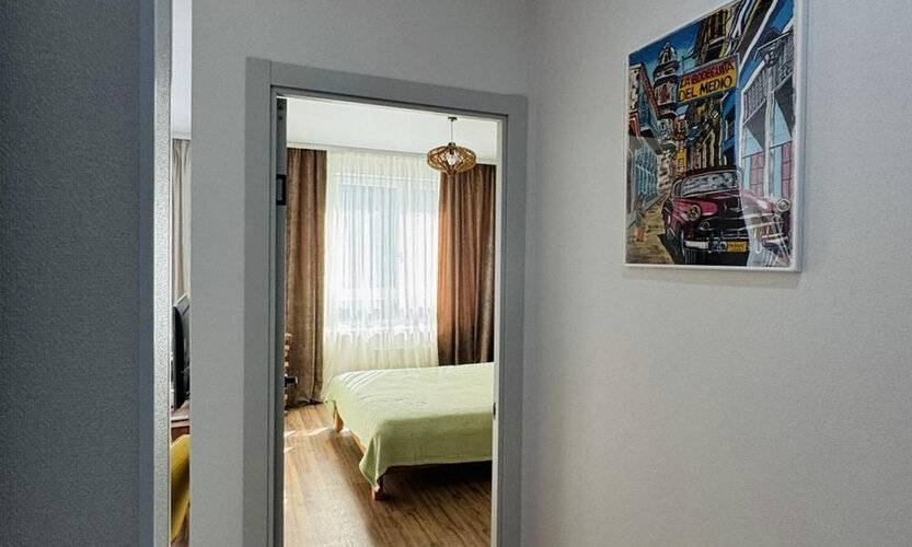 Добрый Дом В Центре Уфы С Видом На Реку Белая