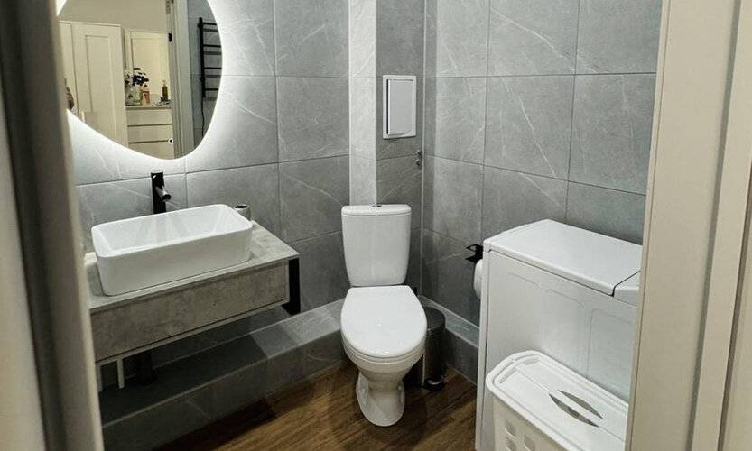 Добрый Дом В Центре Уфы С Видом На Реку Белая