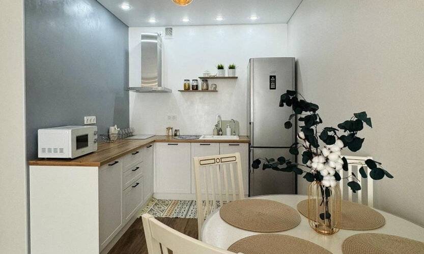 Добрый Дом В Центре Уфы С Видом На Реку Белая