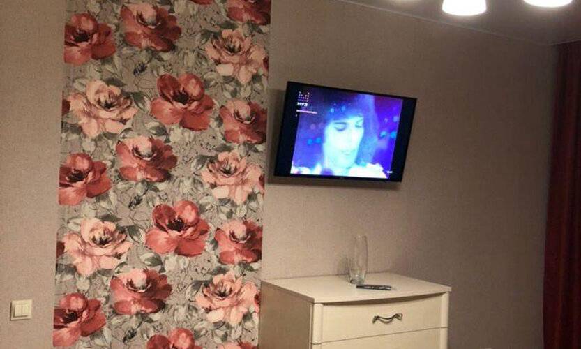 Апартаменты На Улице Парижской Коммуны 41