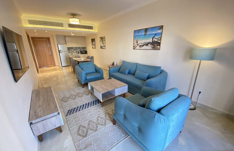 Azur One Eleven Hotel