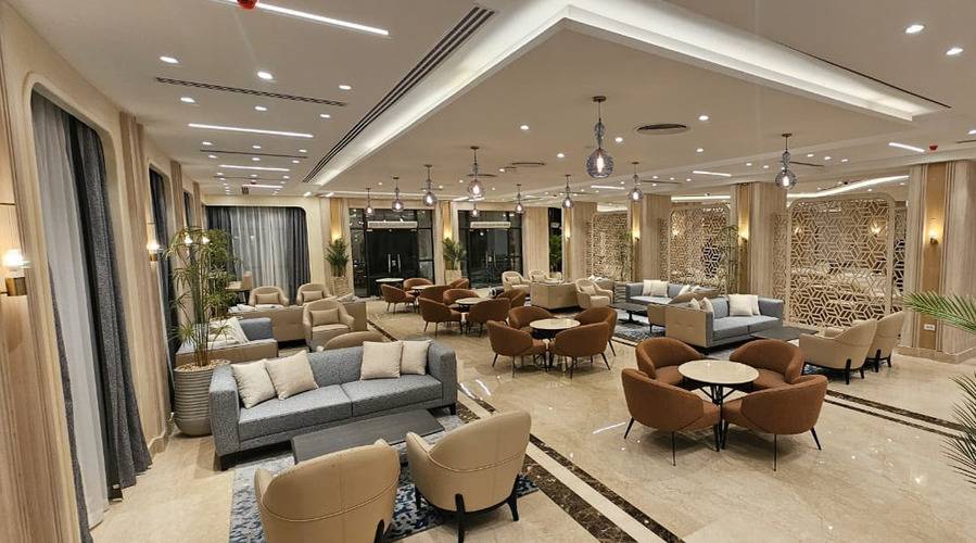 Azur One Eleven Hotel