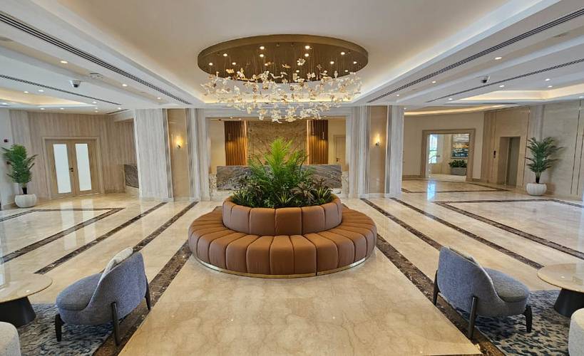 Azur One Eleven Hotel