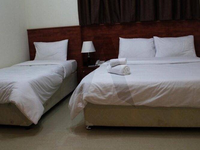 Africana Hotel