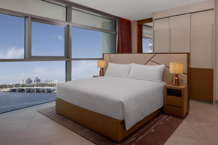 Hilton Dubai Jewel Of The Creek Residences