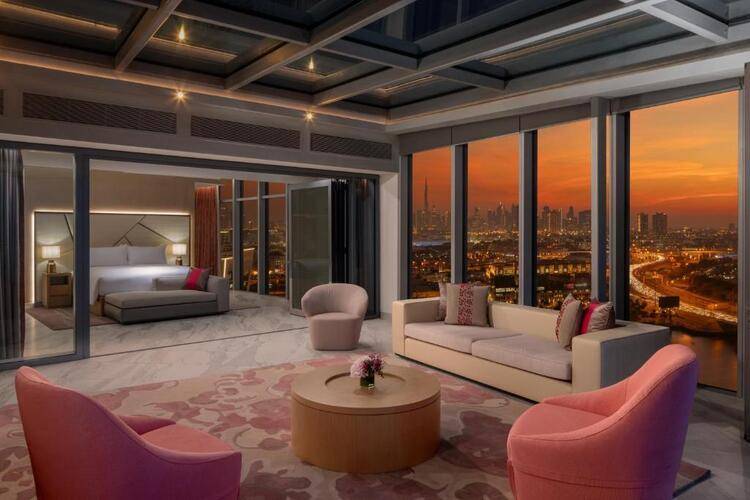 Hilton Dubai Jewel Of The Creek Residences