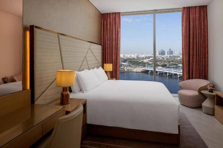 Hilton Dubai Jewel Of The Creek Residences