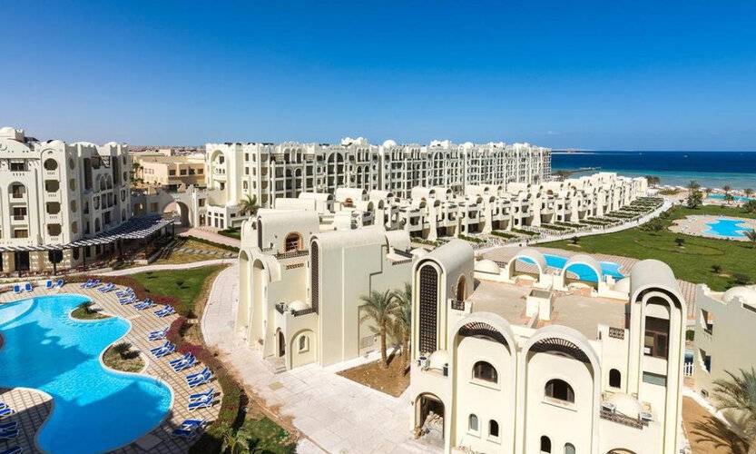 Gravity Hotel & Aqua Park Sahl Hasheesh — Families And Couples Only