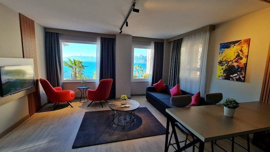 Let'stay Panorama Suites