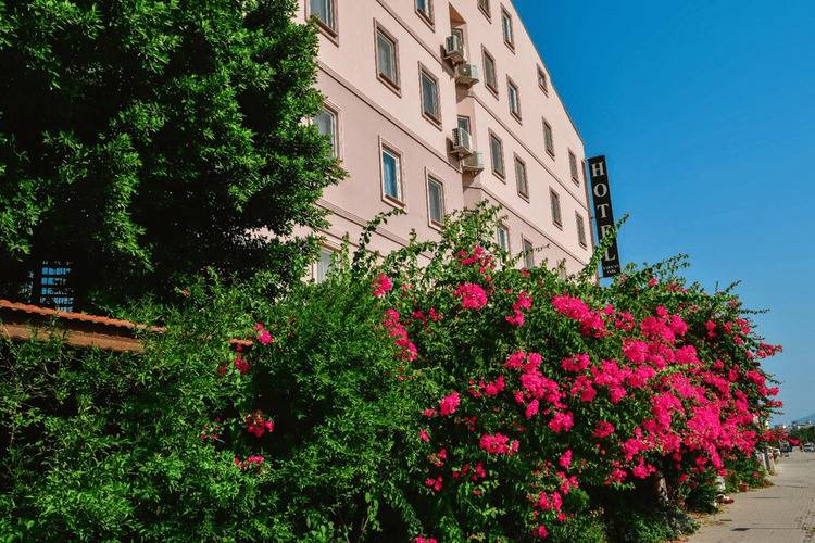 Karacan Park Hotel
