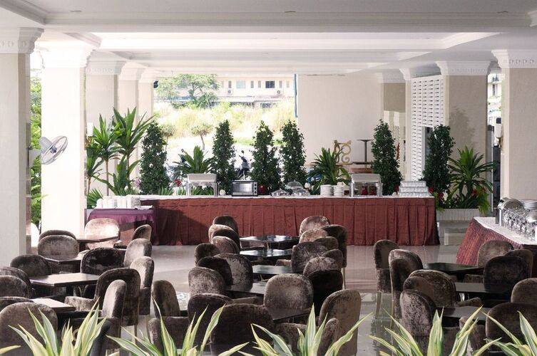 Lk Grand Living Place