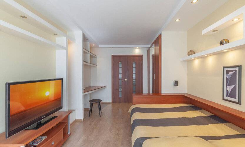 Горница На Некрасовской