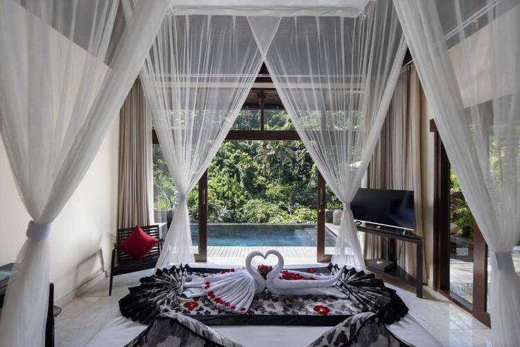 The Kayon Valley Resort