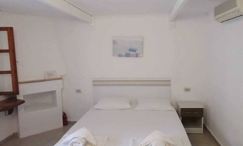 Myndos Bed & Breakfast
