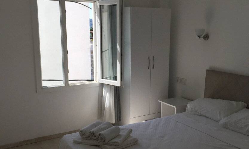 R House Hotel