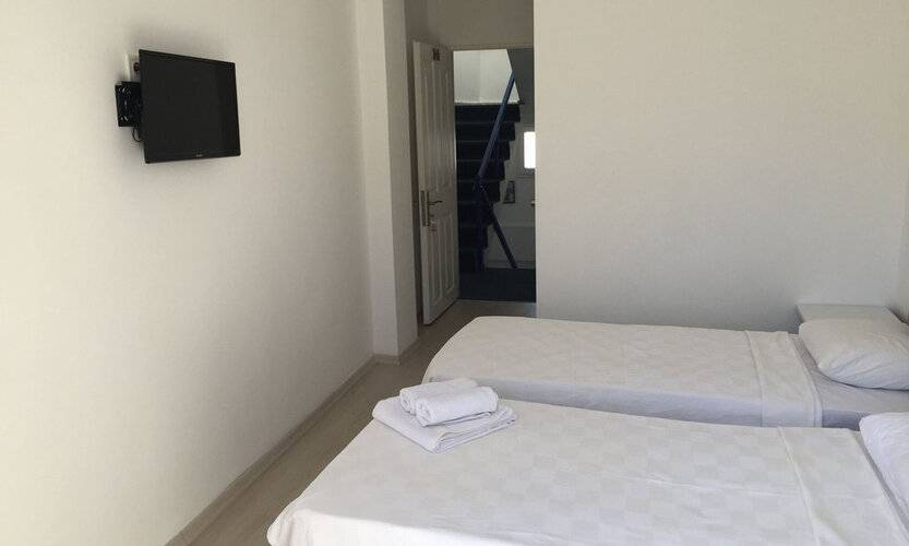 R House Hotel