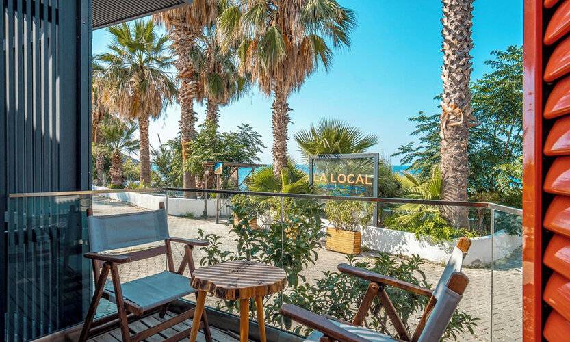 La Local Yalıkavak