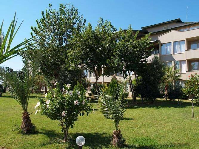 Senza Sunset Beach Hotel
