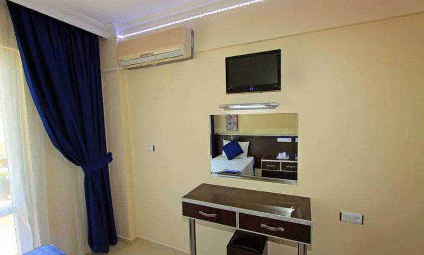 Aristo Hotel