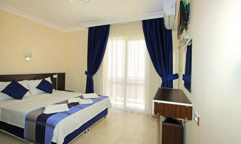Aristo Hotel
