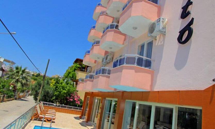 Aristo Hotel