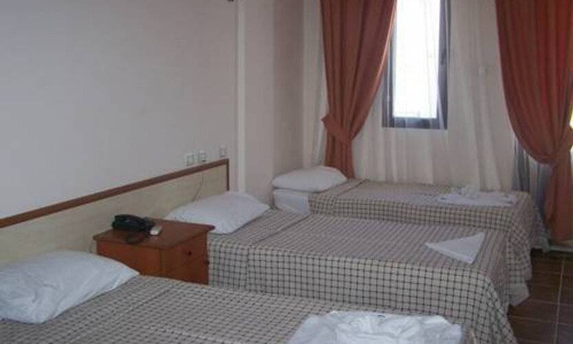 Golden Beach Hotel