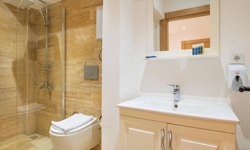 Mare Marin Boutique Hotel