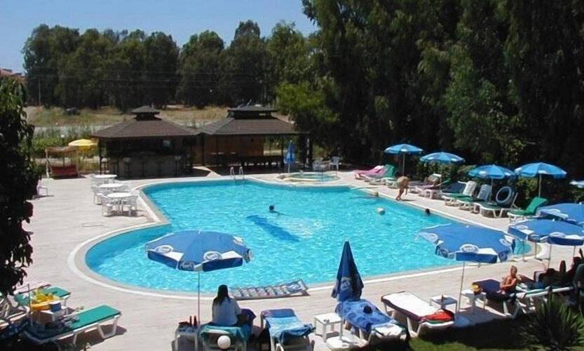 Bezay Hotel